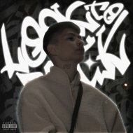 89PLUG - LOOK AT BACK